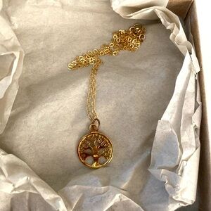 RETREAT GOOD TONES TREE OF LIFE NECKLACE